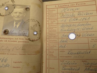 Julius Heun - plate cap with manufacturer's box + epaulettes + military passport - Cavalry Thuringian Uhlan Regiment No. 6 Hanau