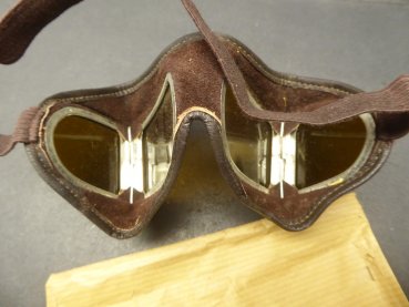 Aviator goggles / motorcycle goggles with wrapping paper from a hoard find
