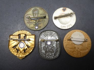 Lot of badges - May 1st + HJ + Luther Day