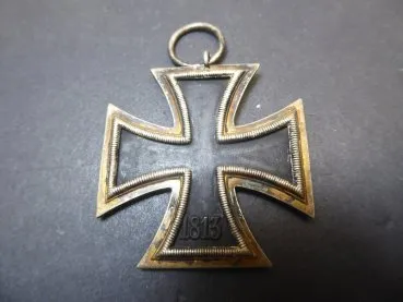 EK2 Iron Cross 2nd Class 1939 from the manufacturer 44 Jakob Bengel Oberstein on the ribbon