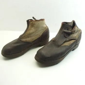 ww2 German prisoner shoes prison camp