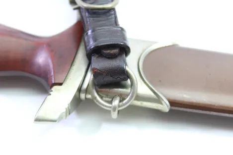 SA Dienstdolch Frühe Variante - Julius Bahrl Jr. Solingen, NS gestempelt mit Plisterschliff und Gehänge