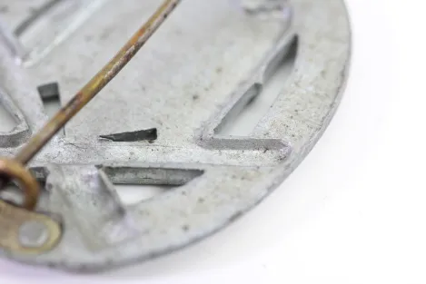 General Assault Badge, 4 rivets