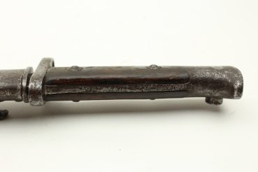 WW1 bayonet side rifle with leather sheath