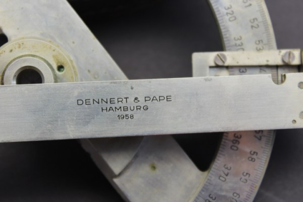 BW map angle meter 1749 from the legendary company "Dennert & Pape" ARISTO - works from Hamburg