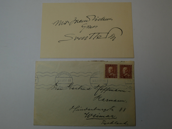 Autograph - Sven Hedin (1865 -1952) - eigenhändige Grußkarte sowie adressiertes Kuvert an die Sammlerin, 1937