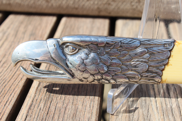 Zeitungswender / Brieföffner aus Mammut Elfenbein mit Silbermontur 800 er Silber aus dem Nachlass eines Adjutanten