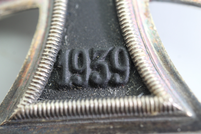 Eisernes Kreuz 1.Klasse 1939 Ek1 an Nadel "L/54" im Etui, Etui markiert