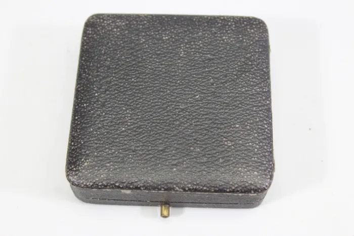 Eisernes Kreuz 1.Klasse 1939 Ek1 an Nadel "L/54" im Etui, Etui markiert