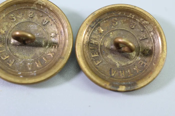 2x original Metall Uniform Knopf für Reichsbeamte Bestand aus einer alten Uniformschneiderei