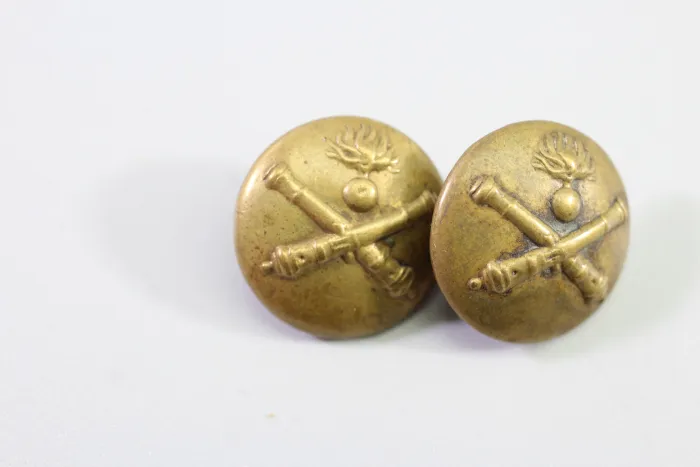 2x Original Metall Uniform Knopf, Uniformknopf für Artillerie