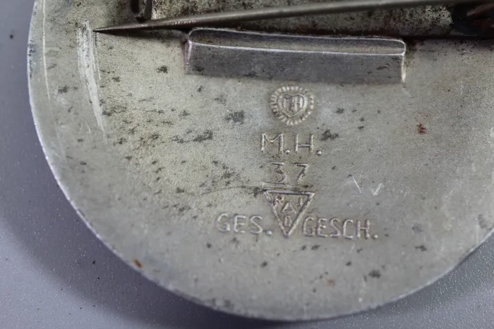 Reichsarbeitsdienst der weiblichen Jugend RADwJ Brosche für Arbeitsmaid