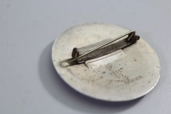 Reichsarbeitsdienst der weiblichen Jugend RADwJ Brosche für Arbeitsmaid