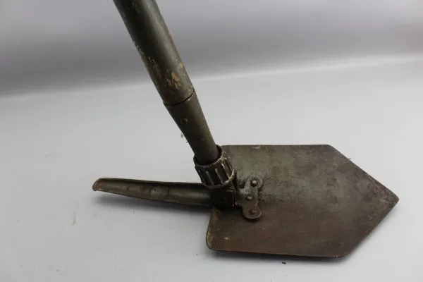 Folding spade US Army 50s Korea