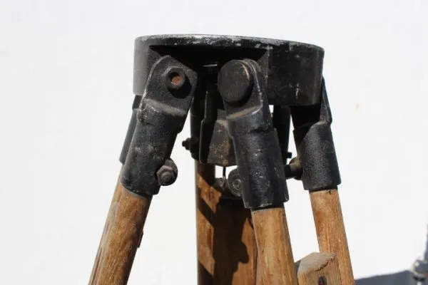 Ww2 Wehrmacht wooden tripod for reconnaissance / theodolite manufacturer Fennel Kassel