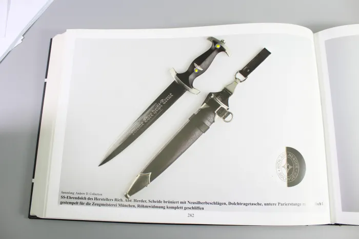 SS Service Daggers – Reference Book for Identification & Authentication