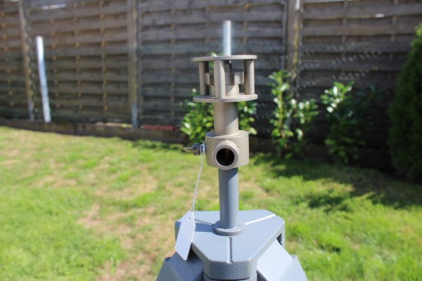 DDR / NVA tripod for alignment circle with attachment for alignment circle R1 NVA R-56
