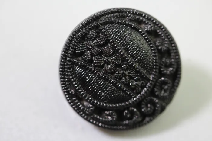 175 Original Livery & Traditional Costume Buttons Made of Metal – Vintage Stock from a Uniform Tailor