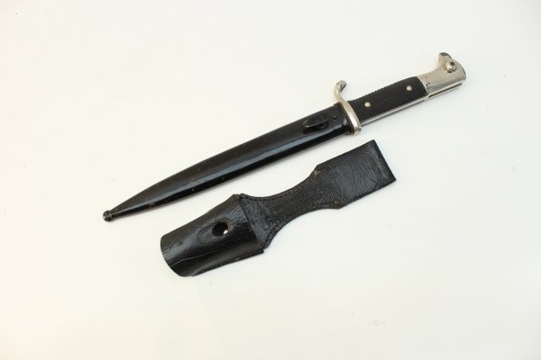 F. Hörster bayonet / Outgoing sidearm for the K98 carbine with coupling shoe