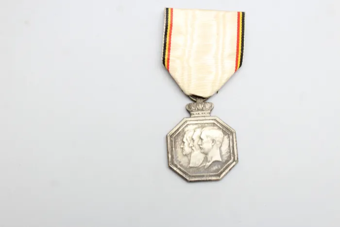 Belgische Erinnerungsmedaille zum 100-jährigen Jubiläum der Unabhängigkeit