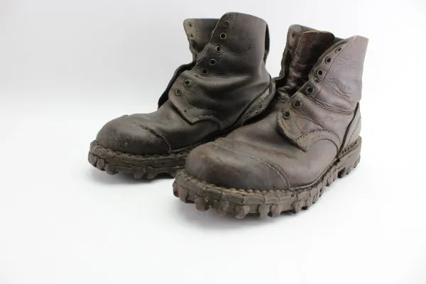 Gebirgsjäger deutsche Wehrmacht genagelte Bergschuhe