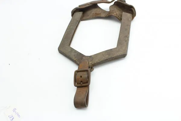 WW2 Wehrmacht Klappspatentasche, Leder Tasche für Klappspaten Verschlußriemen beschädigt, Gestempelt 1937 NR. 8832