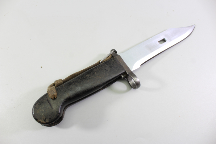 DDR / NVA Bajonett AK 47 Ausführung M1959, Kampfmesser für Kalaschnikow