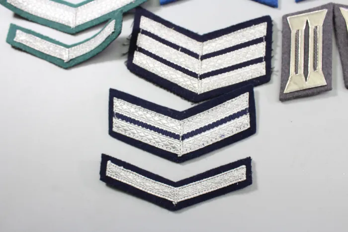 DDR NVA Konvolut Uniformteile und Uniformzubehör