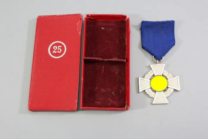 Treudienst-Ehrenzeichen Für 25 Jahre im Etui von Wächter und Lange