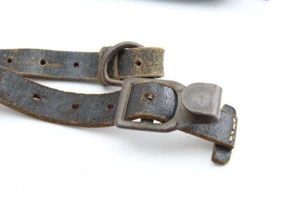 Wehrmacht belt carrying frame, belt carrying aid so-called Y strap with manufacturer and RB number