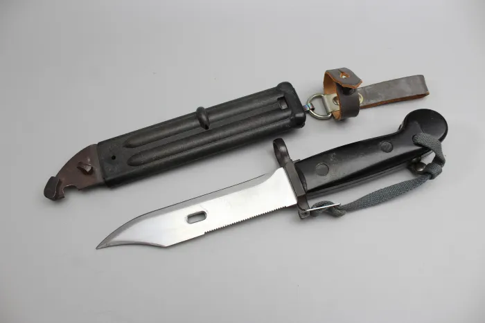 DDR NVA russisches Kampfmesser AK47