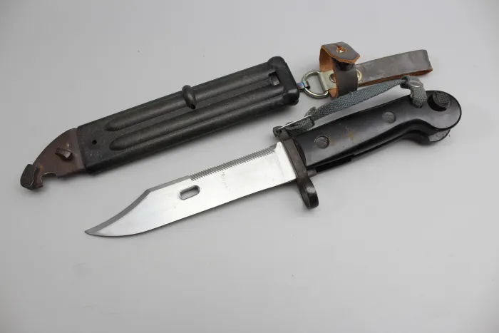DDR NVA russisches Kampfmesser AK47