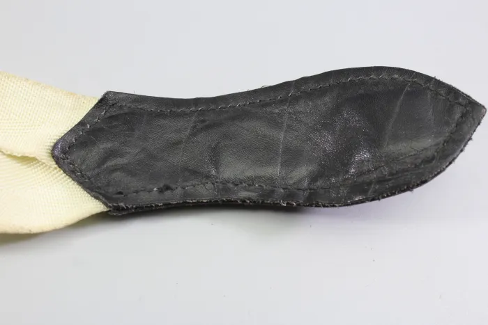 NVA DDR Unterschnallgurt für einen Paradesäbel - Säbel, sehr gute Erhaltung