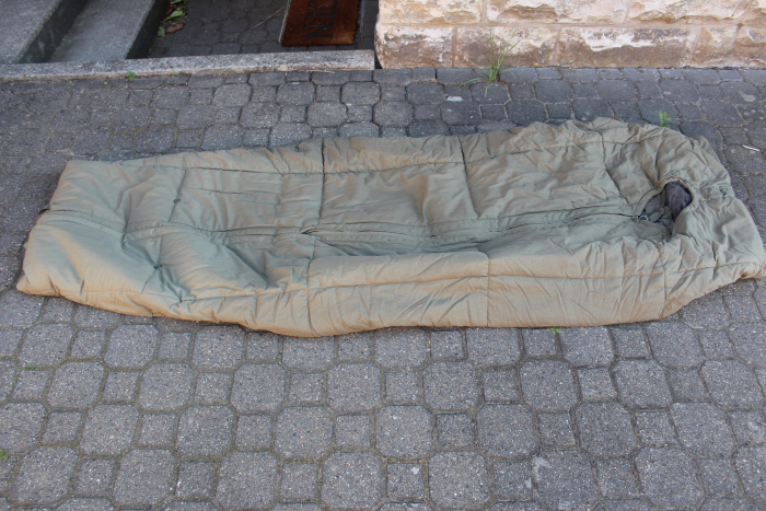 Original East German Army (NVA) Mummy Sleeping Bag for Officers – GDR Sleeping Bag with Mosquito Net