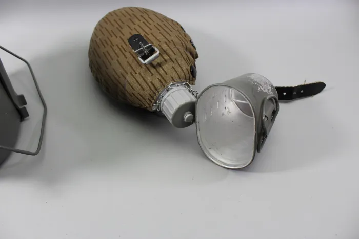 Original GDR NVA Canteen with Mess Kit