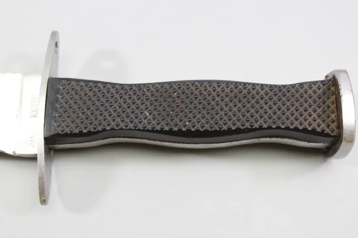 DDR NVA Tauchermesser „Poseidon“ – gefertigt in Mühlhausen (Thüringen) Militärisches Sammlerstück aus der ehemaligen DDR