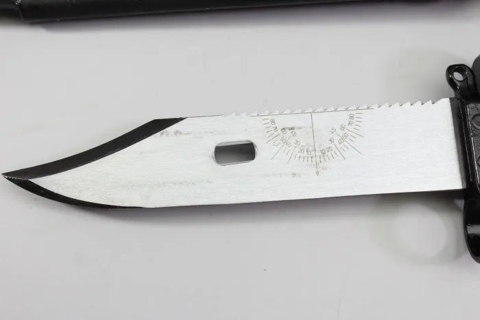Combat knife 87, survival knife KM 87 of the National People's Army with complete survival capsule in the handle, original