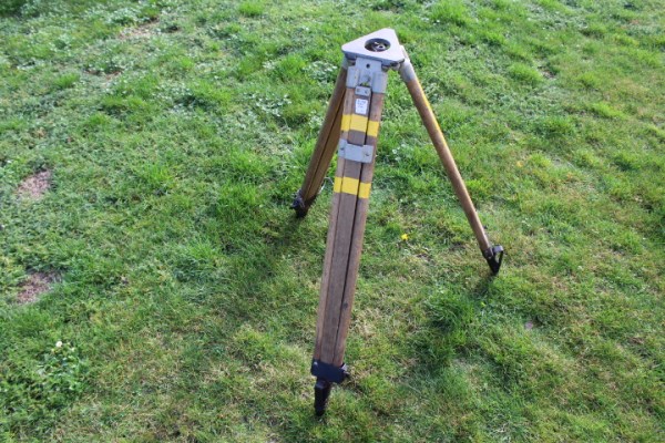 Ww2 Wehrmacht wooden tripod, tripod for theodolite, optics, directional circle or spotlight used condition, manufacturer VIB