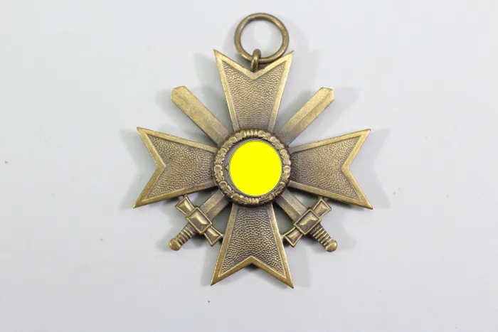 Kriegsverdienstkreuz 2. Klasse mit Schwertern