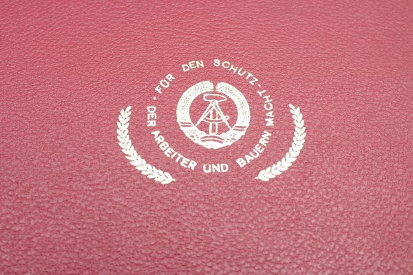 DDR / NVA Präsentationsdolch  Inschrift „Ministerium für Staatssicherheit“