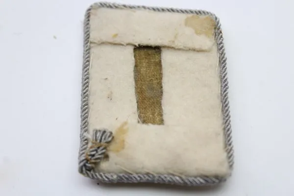 Collar patch for a major in the Hermann Göring Regiment