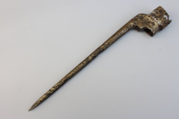 Französisches Bajonett  Bodenfund