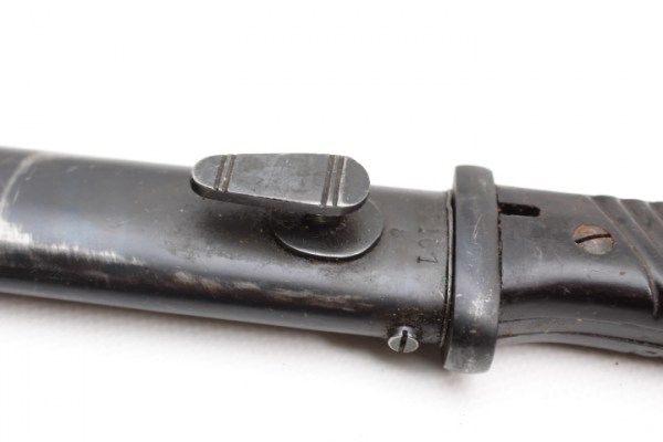 Ww2 German original Wehrmacht bayonet K98 + scabbard, manufacturer Carl Eickhorn S / 172 1937