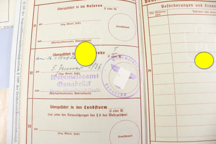 Originaler Nachlass des Soldaten Theodor Wellmann aus dem 1. & 2. Weltkrieg, Tapferkeitsmedaille als Musketier bei Liuilly Marne 02.09.1918 mit Gravur, Urkunde, Wehrpass