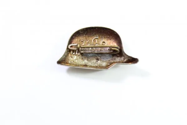 Stahlhelmbund civil badge on pin Inside "Legally Protected"