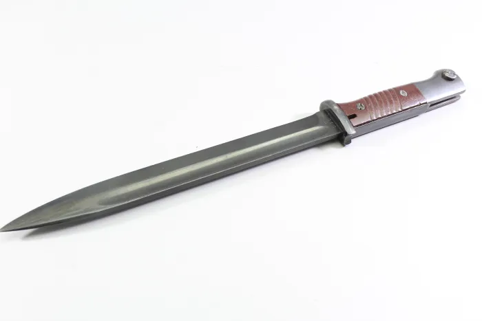 Seitengewehr M84/98 für K98 der Wehrmacht. Hersteller fnj 44