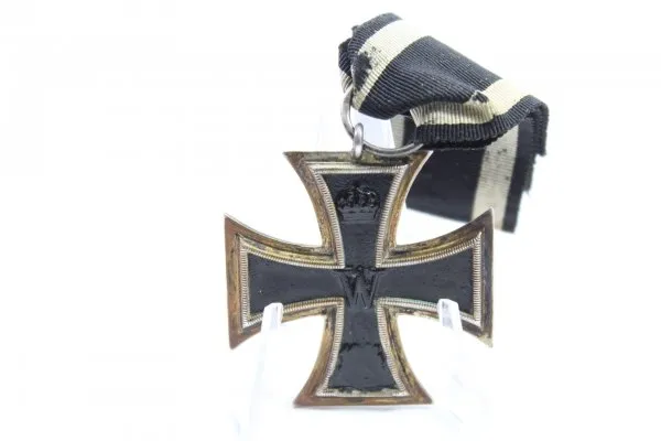 Iron Cross 2nd Class 1914 in beautiful condition with manufacturer's mark