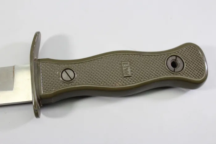 Originales Bundeswehr Kampfmesser alter Art OFW 73mit Koppelschuh,