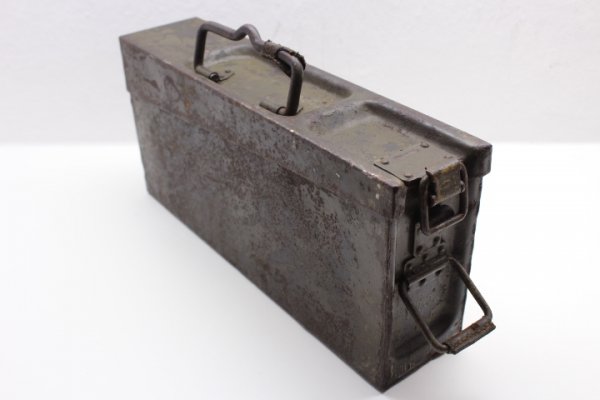 Wehrmacht MG ammunition box made of sheet metal, unit and lettering