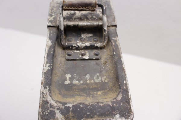 MG ammunition box / belt box I2. 1.Gr, marking the unit